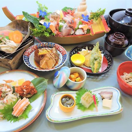 Отель Seaside Mattou Hakusan Экстерьер фото